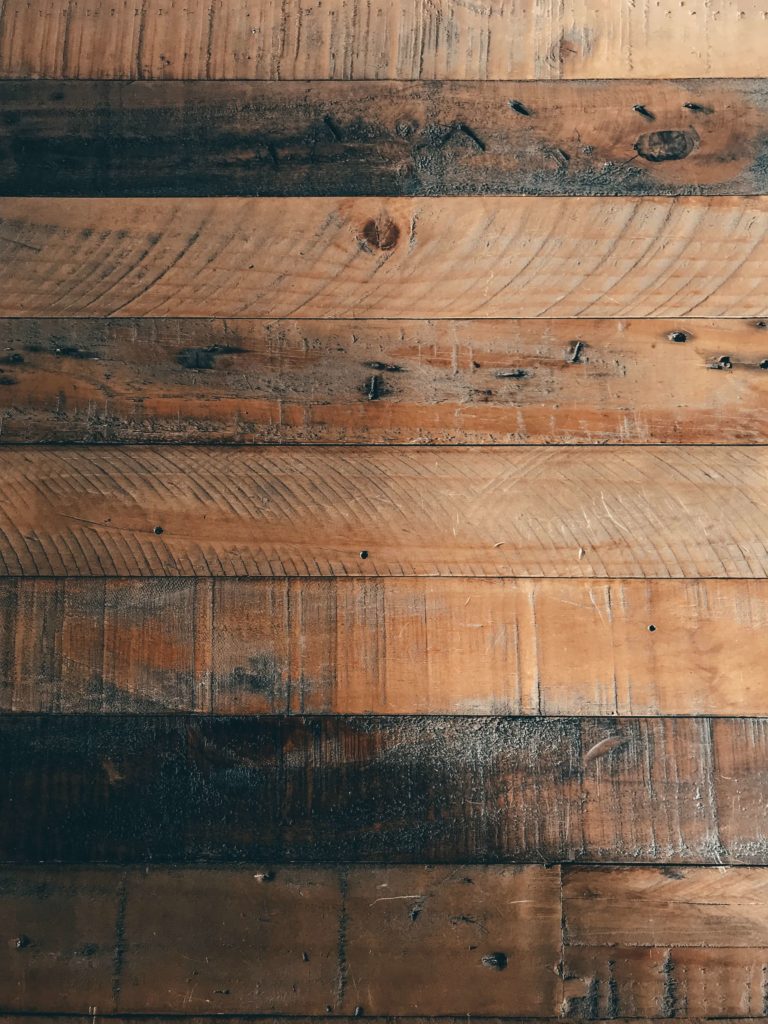Jak uzyskać efekt starego drewna